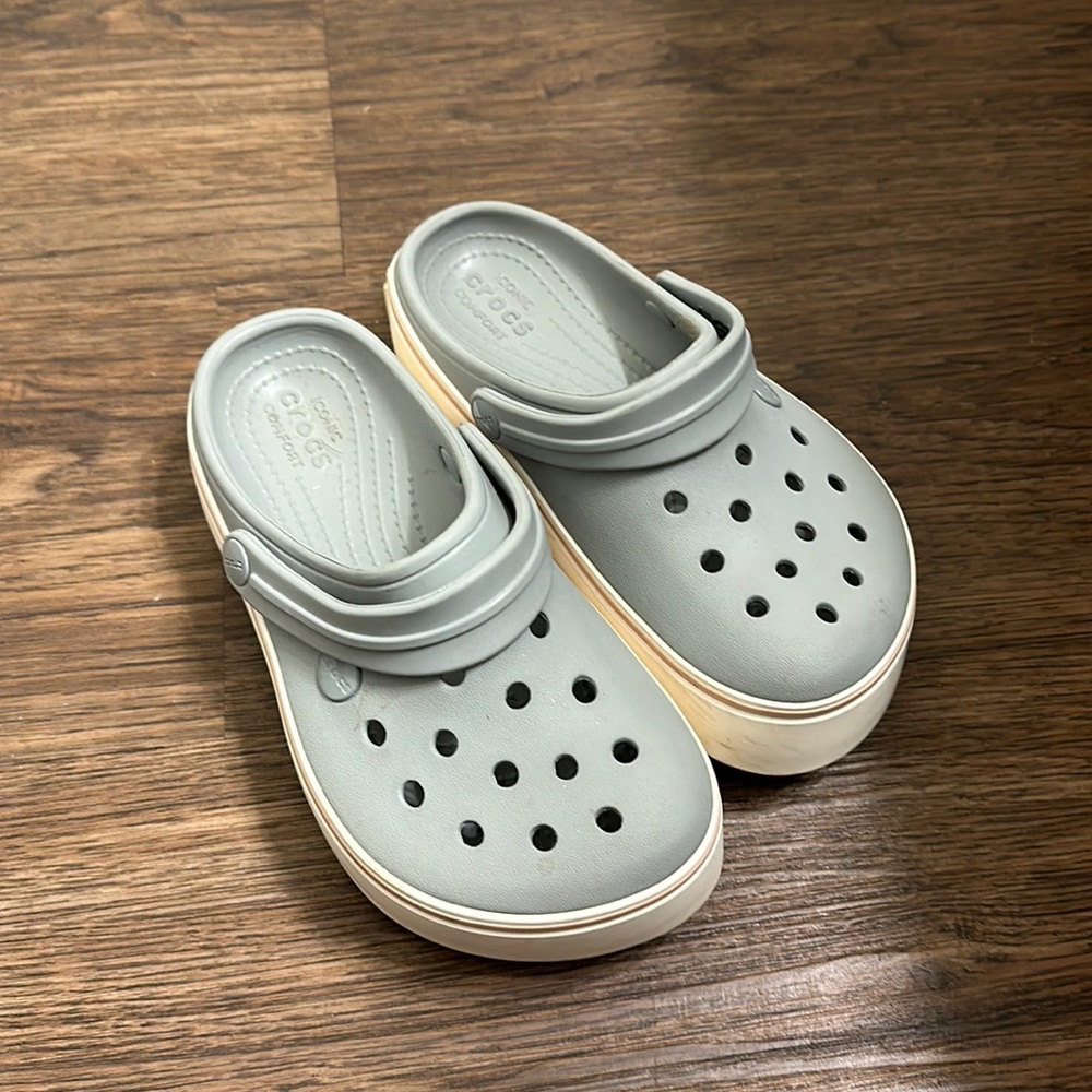 Never been worn; stayed in closet; too small for me; fit like a kids size 3-4.